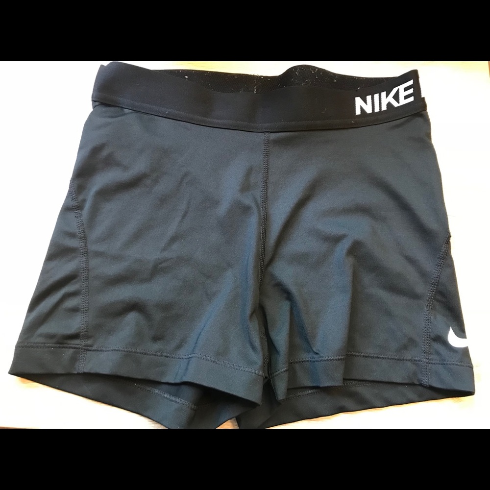 Black Nike Women's Core Pro 3'' Shorts